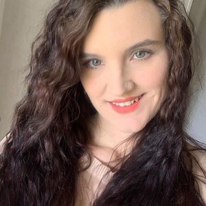 Meet your Posher, Jenaé